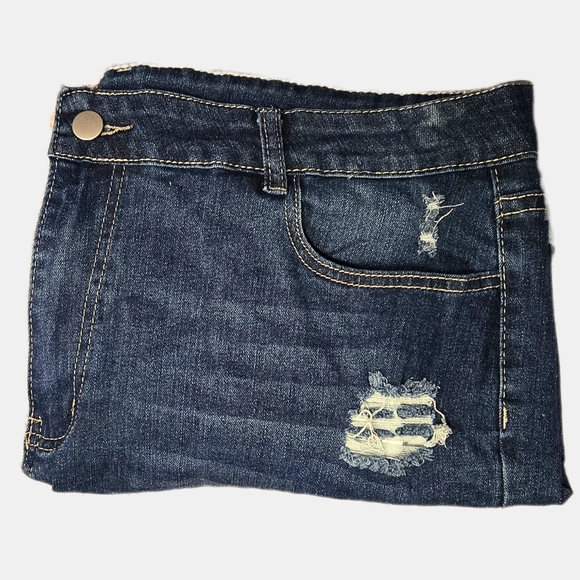 Distressed Denim Jean Shorts | Size - 3XL - Picture 6 of 6